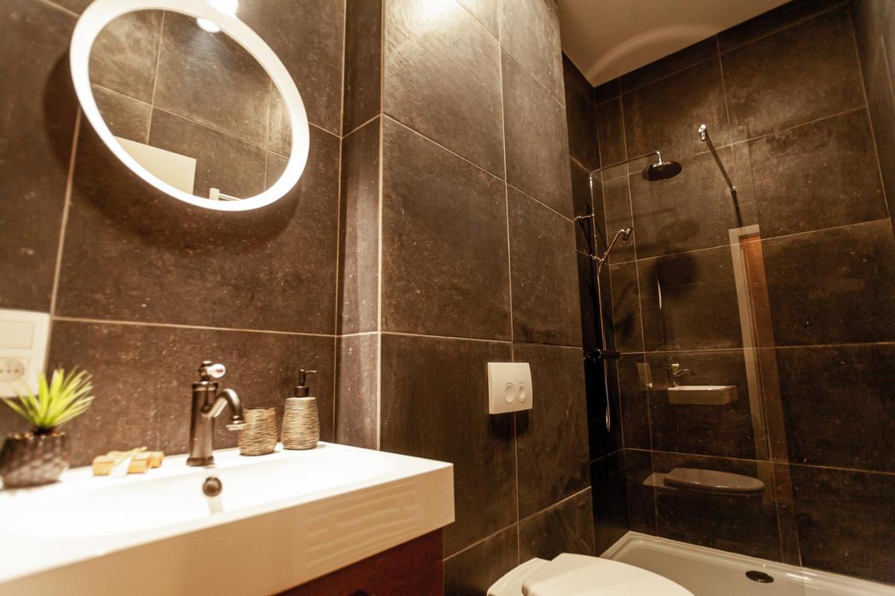 Luxury Suites Palace By Rikas Hotels Antwerpen Exterior foto